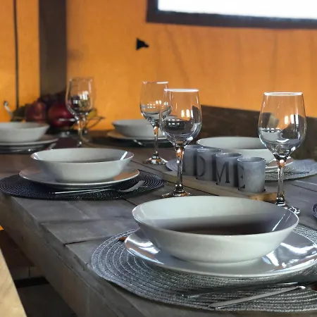 Luxe tent Glamping Szálka